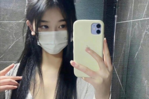 割韭菜、造富婆人设、骗钱2025年明星直播“乱象多”！